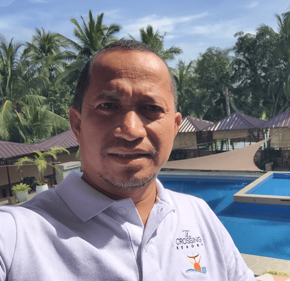 Crossing Resort